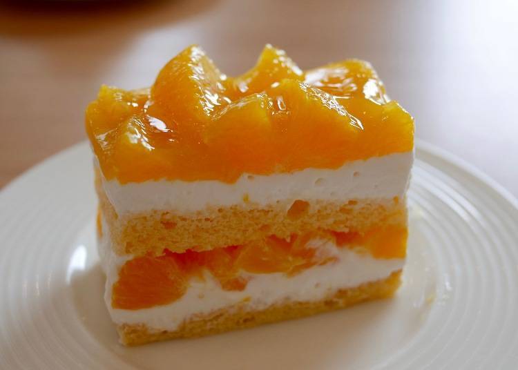 柑橘鲜奶油蛋糕（オレンジのショートケーキ）　价格：670日元（含税）