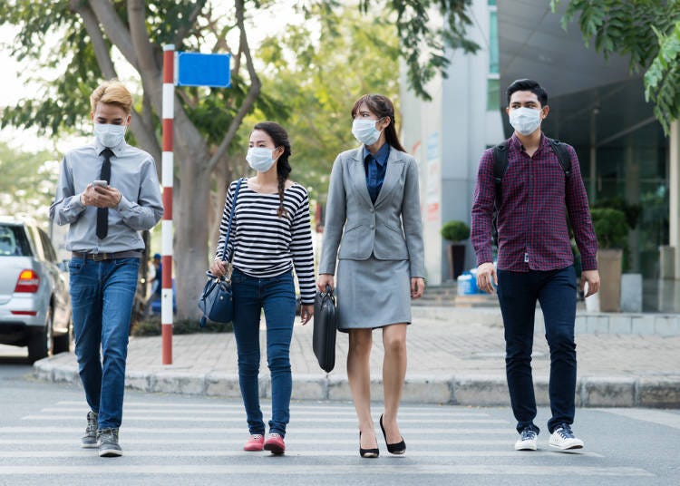 5. “Is there an epidemic?” – the Surgical Mask Shock
