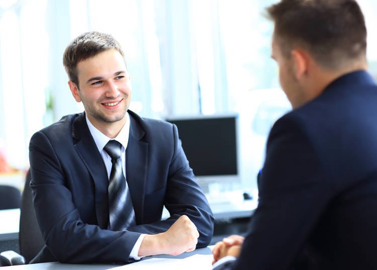 1) Is This Still Not Over? Japanese Job Interviews Go on for At Least an Hour