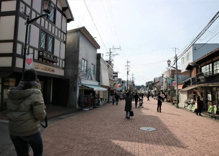 Old Karuizawa Ginza Street - Bustling and classical thoroughfare