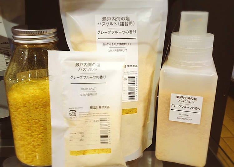 ▲Grapefruit Scented Bath Salts/瀬戸内海の塩バスソルト・グレープフルーツの香り 790yen