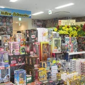 Yellow Submarine Akihabara Main Shop ★Mint