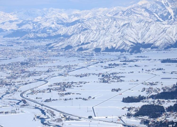 Yuzawa in winter (Image: PIXTA)