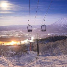 [Hokkaido] Private Vip Plus Ski or Snowboard Lesson in Niseko/Rusutsu/Kiroro