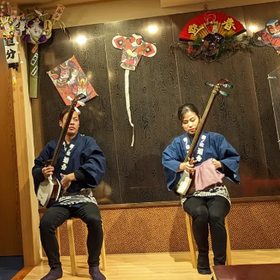 이자카야 디너 + 일본 전통 악기 공연
상세 & 예약 ▶
(Photo: klook)