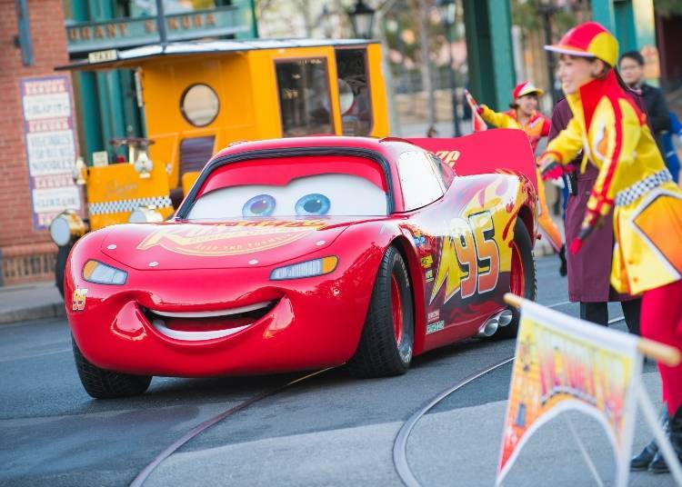 2. "Lightning McQueen Victory Lap"