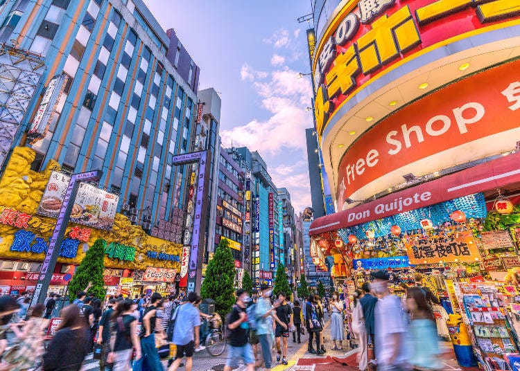 新宿是東京都內眾所皆知的購物天堂。圖片來源：PIXTA