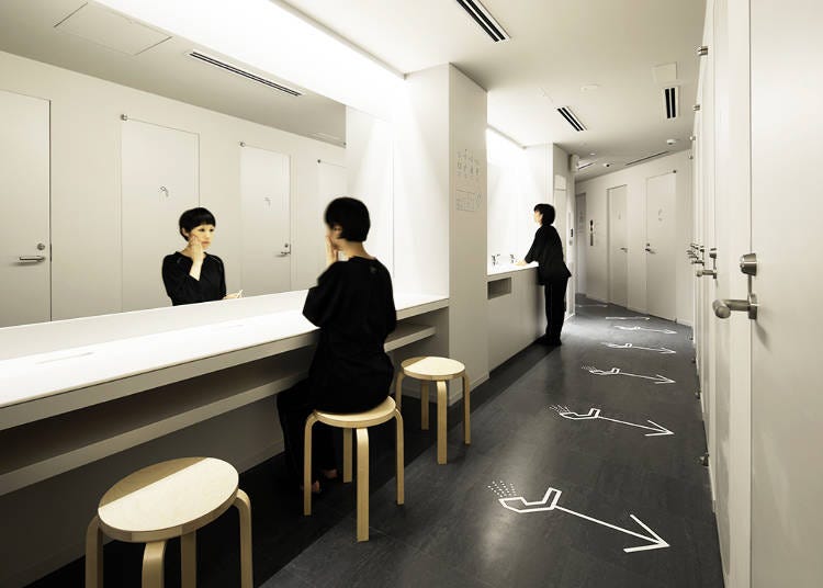 © Nacasa & Partners