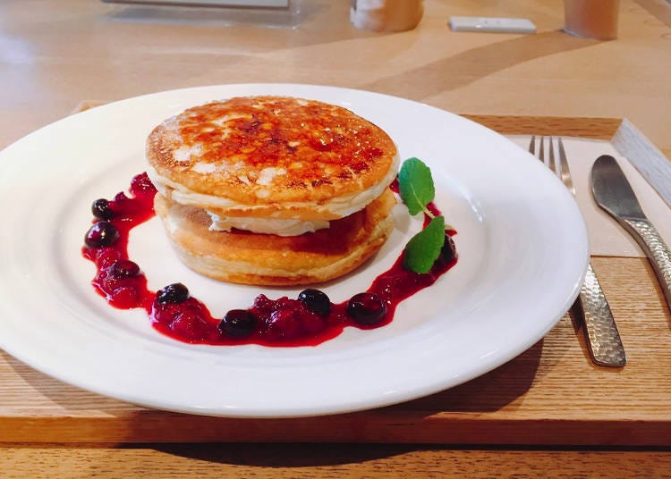 ▲ Crème Brûlée Pancake, 1,058 yen (tax included)