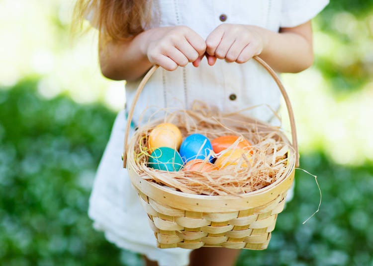 お菓子やお金の詰まった卵を探す「イースターエッグハント」（アメリカ／オーストラリア／イタリア／カナダ）