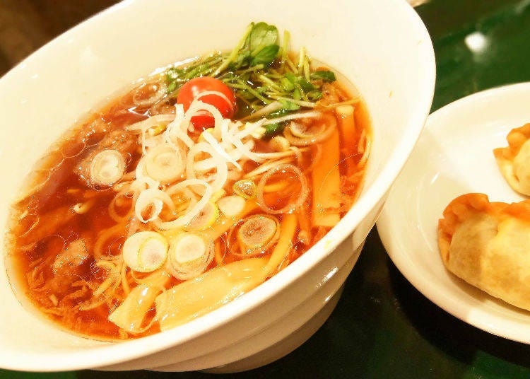 Vege Shoyu Ramen (soy-sauce based) 780 yen, Vege Gyoza (dumpling) 250 yen