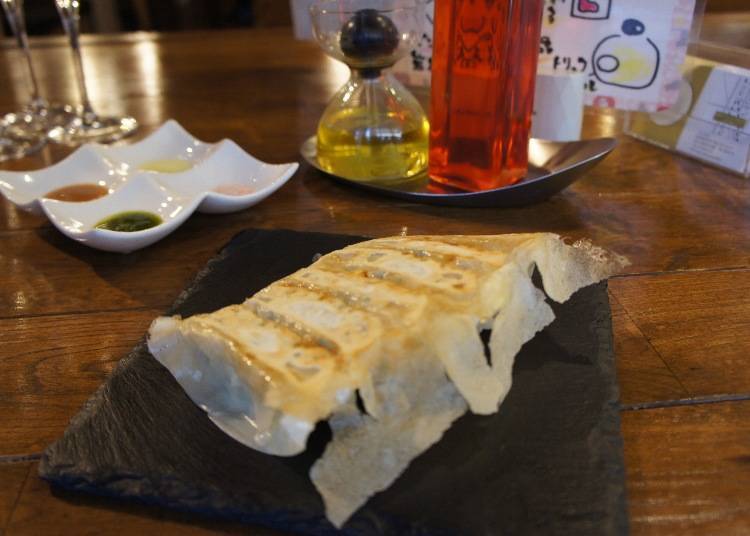 Fried dumplings, 6 for 540 yen, 12 for 972 yen (tax included)