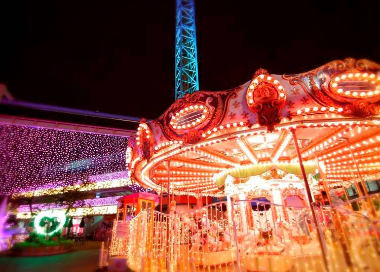 Hanayashiki is a nostalgic amusement park right in the heart of Asakusa.