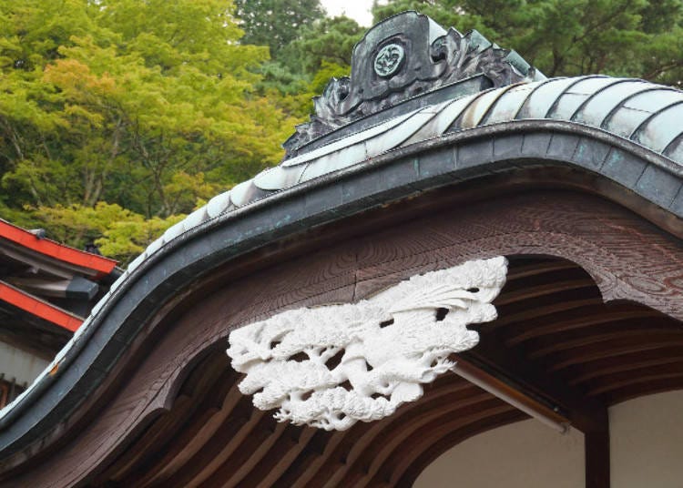 ▲ A long history sleeps under the Chinese-style gables. The ornaments beautifully showcase the era’s woodcarving craftsmanship.