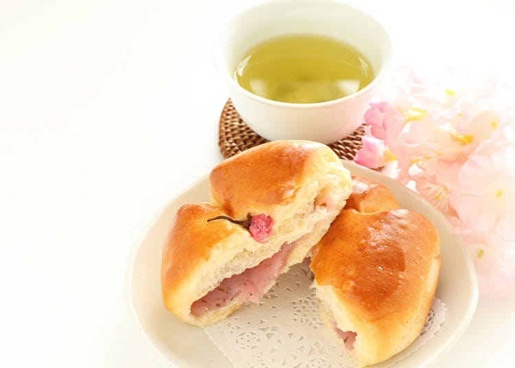 Sakura Anpan