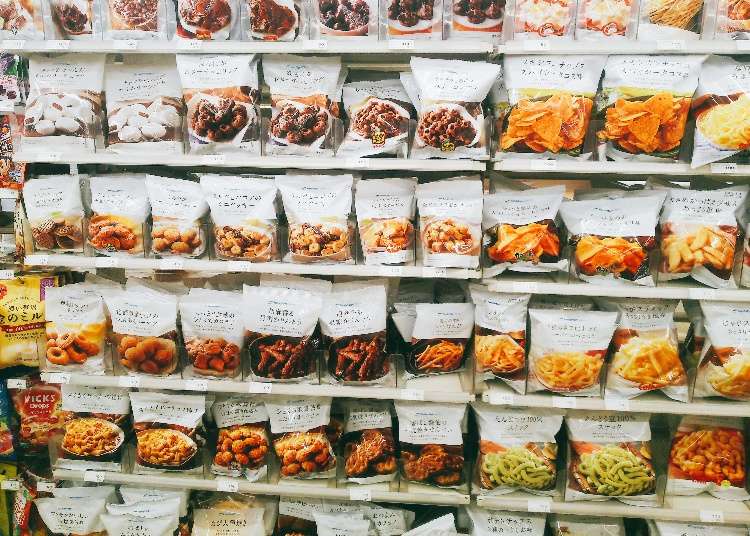 10 Irresistibly Tasty Japanese Convenience Store Exclusive Souvenirs You Ll Fall In Love With Live Japan Travel Guide