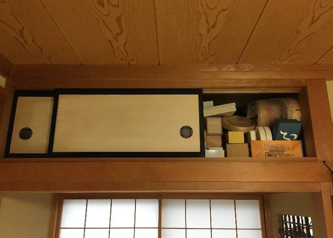 Life In Traditional Japanese Houses, Japanese Wall Shelves Design For Tv