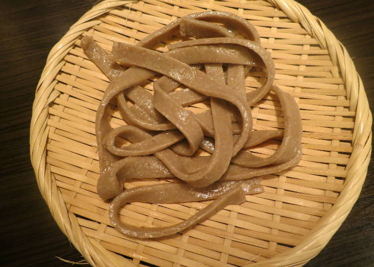 Caption: Futouchi Zaru at Ozawa. It seems that in the old days, soba consisted of just one, long noodle strand.