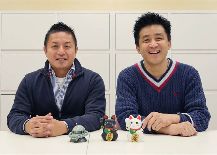 ▲ Mr. Otsuka (left) and Mr. Honda (right) of Bandai Co., Ltd.’s Vending Machine Business Department