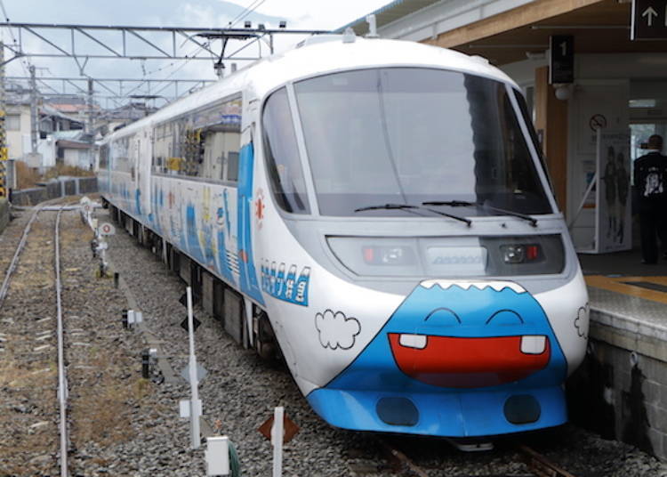 Going to Mount Fuji? Check Out These 3 Quirky Sightseeing Trains!