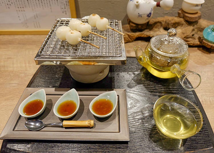 Mitarashi Dango Set (with Drink)