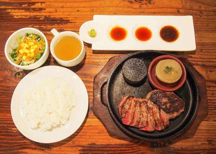Only during lunch: the “180g Hamburger & Steak Combo” for 1,790 yen