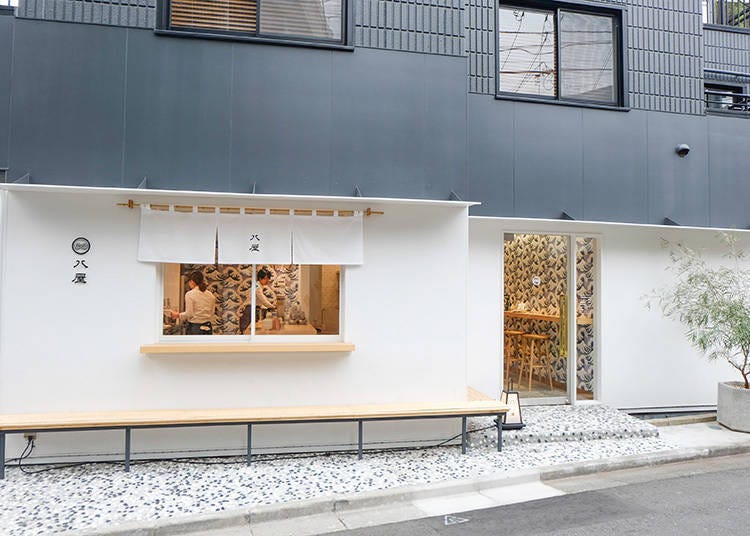 도시 중심에 자리잡은 세련된 일본 전통차 카페 ‘하치야’ (八屋) 에서 일본 전통차를 테이크아웃 해보자!