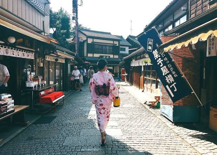 2. Rent a kimono and stroll the old-fashioned streets of Kawagoe!