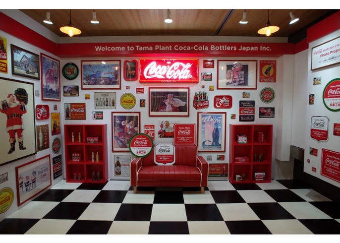 The Secrets Of Coca Cola Sneaking Into The Coca Cola Bottlers Japan Factory Tour Live Japan Travel Guide