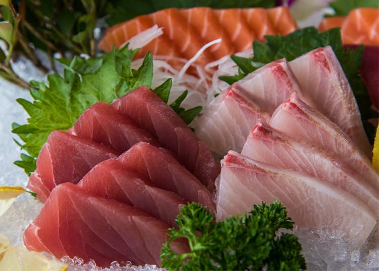 The Tsukiji market and fresh sashimi