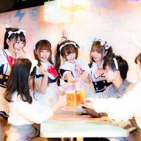 Maid Cafe Experience at Maidreamin Tokyo
(Image: KLOOK)