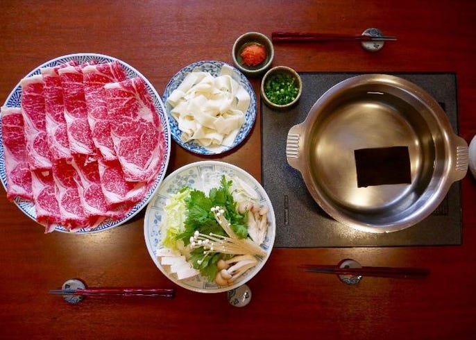 Wagyu Sukiyaki In Ueno Tokyo Get Your Fill Of Japanese Beef In Ameyoko Live Japan Travel Guide