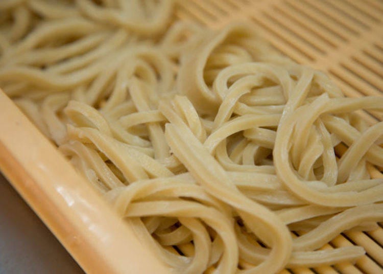 The noodles, distinct for their off-white color, offer the natural flavor of wheat.