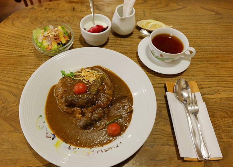 野菜咖哩(やさいカレーセット)單點 900日元 / 午間套餐1050日元 / 晚間套餐 1400日元
