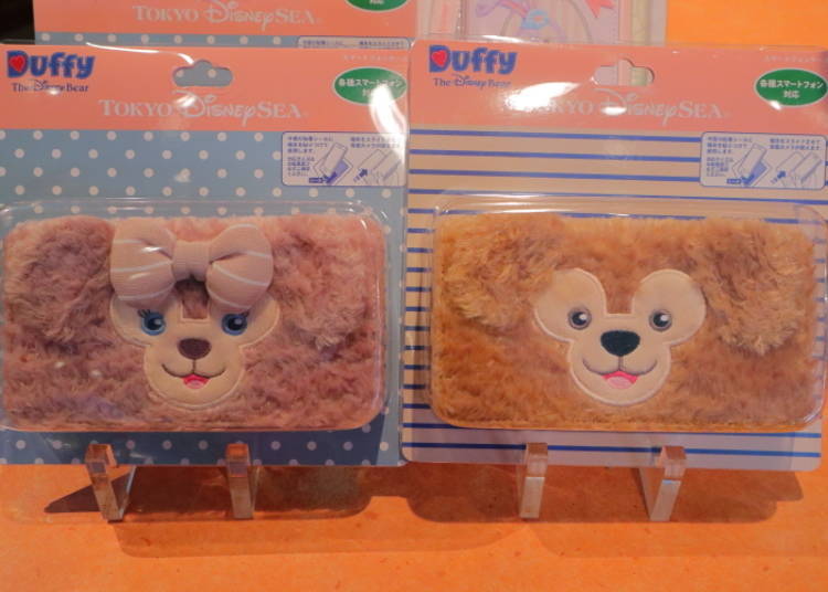 Duffy and ShellieMay Smartphone Cases: the Fluffiness is Positively Addictive! (3,900 yen)