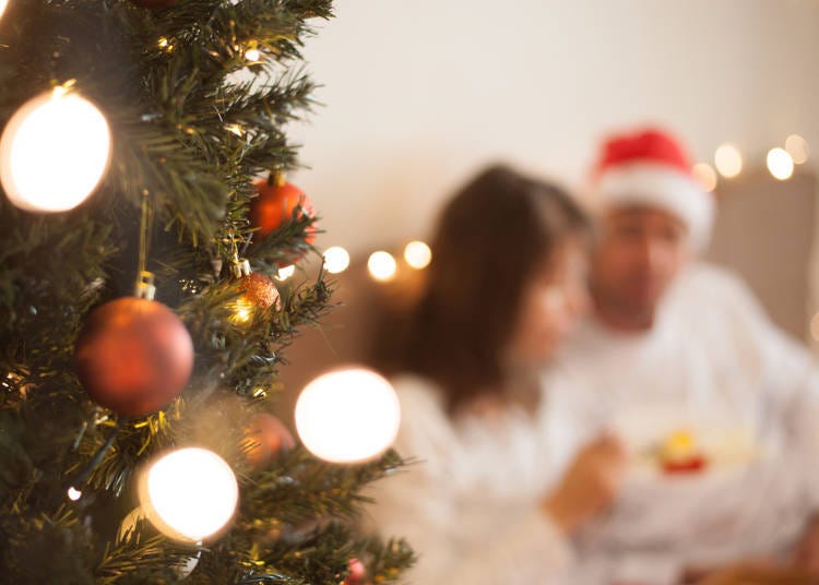 5. Christmas is for couples?