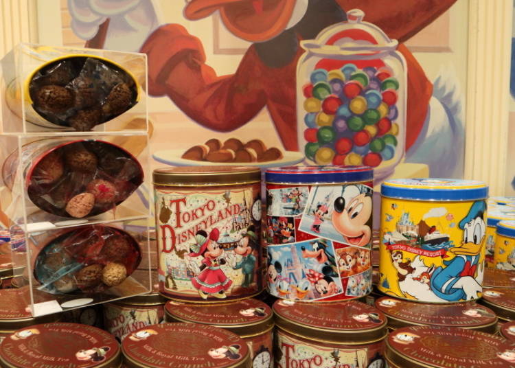 迪士尼樂園巧克力玉米脆片　右800日圓／左、中1200日圓