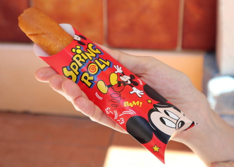 アツアツのチーズがとろりと流れるスプリングロール（ピザ）350円