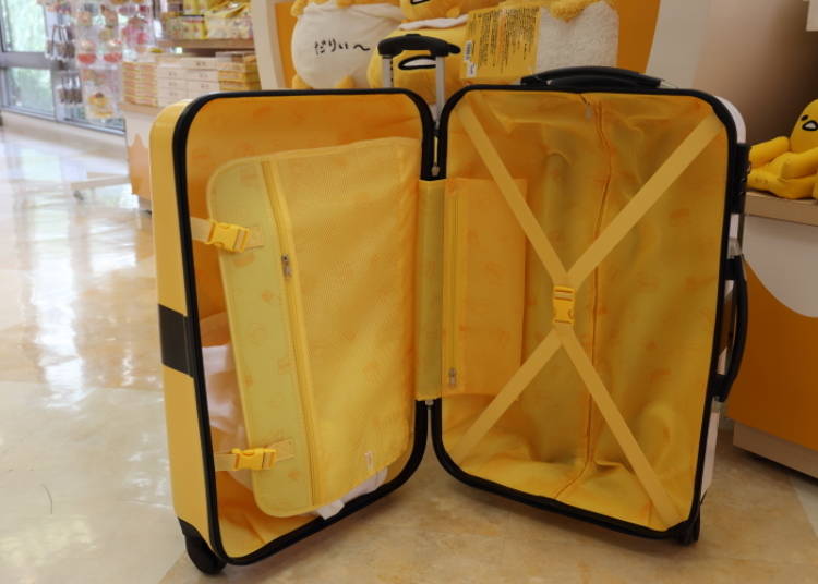 The inside is yellow as well and has a lot of convenient pockets.
