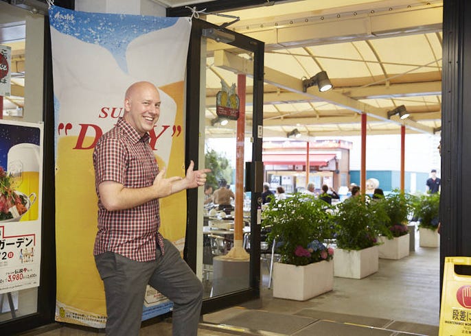 Checking Out A Popular Tokyo Rooftop Beer Garden With A Beer Loving American Live Japan Travel Guide