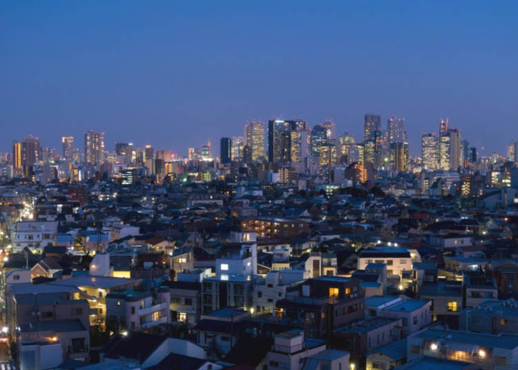 Shinjuku's skyscraper district seems radically different when viewed from the Nakano area