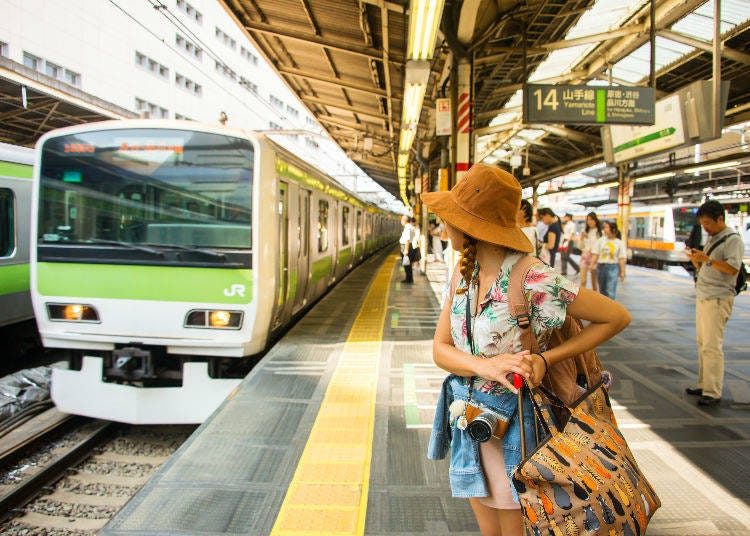 10. Public Transport in Japan: How to Use Trains, Buses, and Taxis