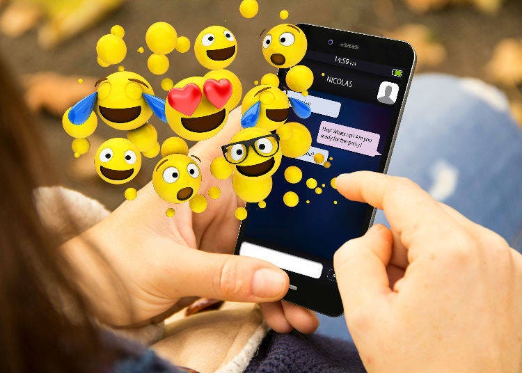 Emoji: Changing Global Communication with Emotional Expressions!