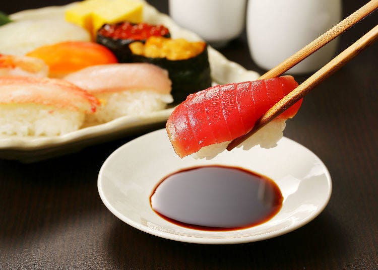 1. How to Eat Sushi: Chopsticks or Fingers?