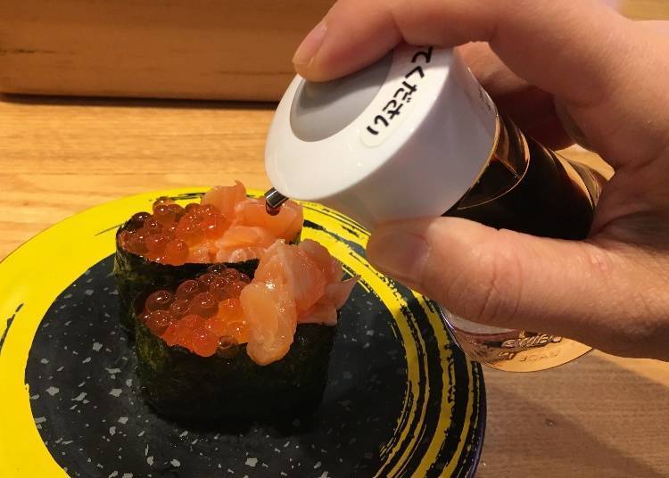 3. How to Eat Sushi: Dipping Battleship Sushi