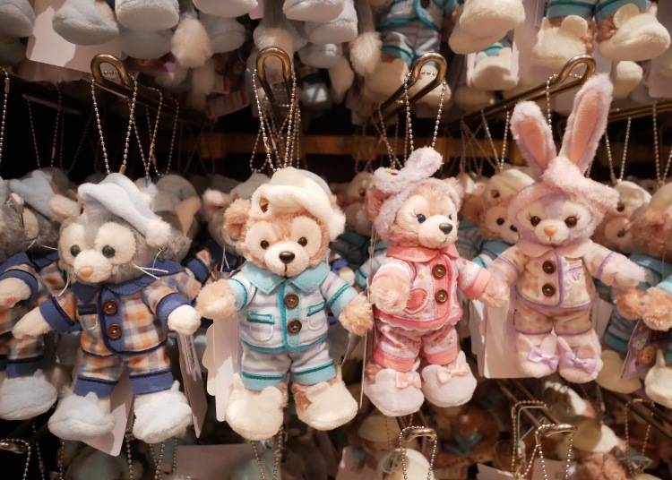 睡衣派對系列玩偶吊飾 價格：2000日圓