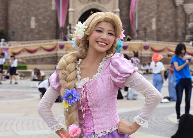 Halloween 2018 at Tokyo #Disney Resort: Ultimate Guide to Special Gourmet Creations & Interviewing Cosplaying Guests!