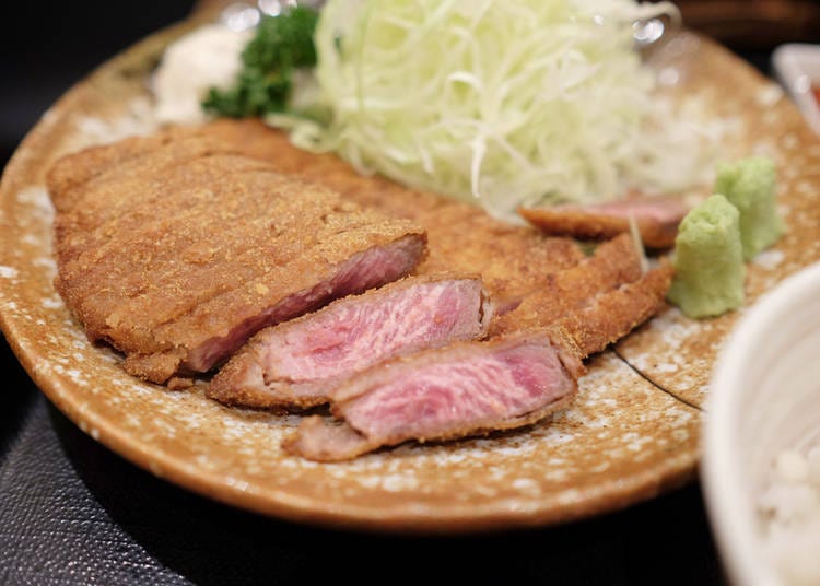 Gyukatsu: Breaded and deep-fried beef cutlet, often served with a side of tangy sauce.