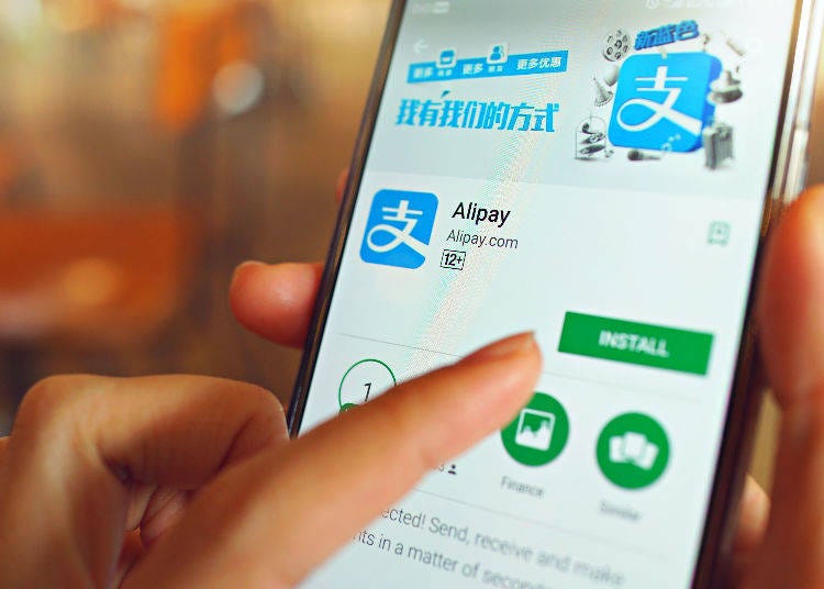 Why is China a “Cashless Superpower,” Why Is Japan a “Cashless Developing Country?”