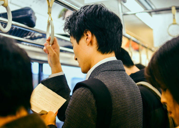 Understanding Japan’s Train Etiquette with the “Most Annoying Behavior Ranking”